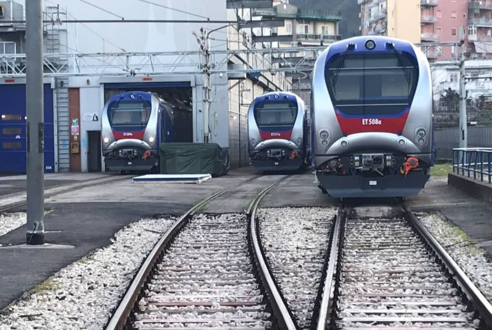 Il Covid imperversa anche sui trasporti: EAV annuncia riduzioni del servizio nel vesuviano