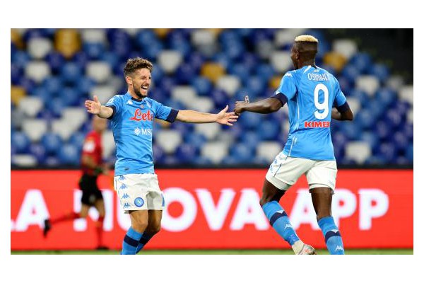 Napoli devastante, 4-1 alla Dea di Gasperini: Atalanta inesistente