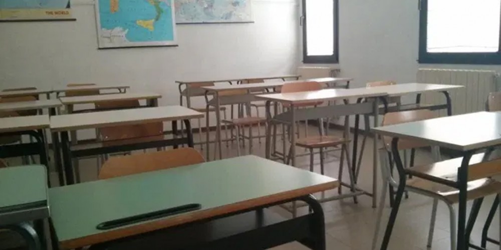 Da bravi studenti a cittadini responsabili: la scuola 'De Curtis' fa crescere i suoi alunni con un progetto internazionale di Educazione Civica