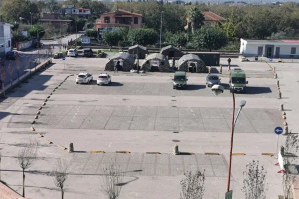 Palma Campania, in largo Mercato arriva il drive in per i tamponi Covid