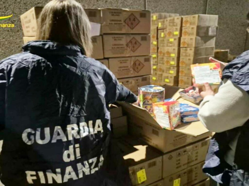 Sequestro di materiale esplosivo da parte della Guardia di Finanza