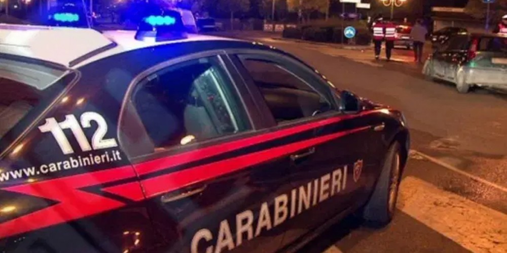 Palma Campania, troppe persone in giro dopo il coprifuoco: multe a raffica dei Carabinieri