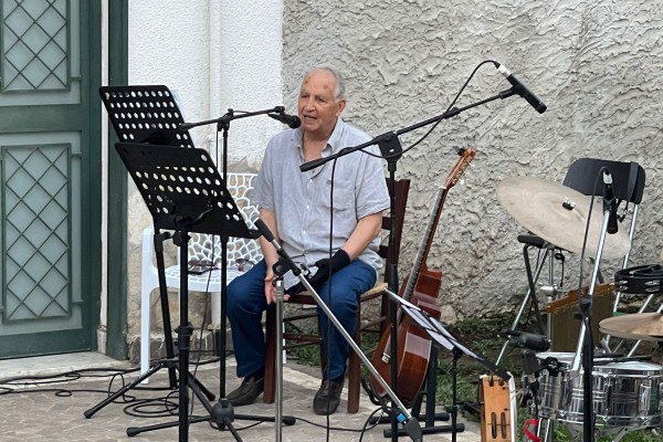 L'ingegnere Claudio Santella celebra Salvatore Di Giacomo alla Masseria Mascia