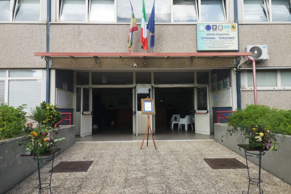 L'Istituto Superiore "Striano-Terzigno" organizza un Open Gala sabato 17 dicembre alla sede centrale