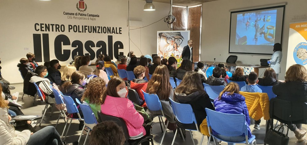 Palma Campania, i giovani della scuola 'De Curtis' imparano l'inclusione sociale per accogliere i bambini autistici