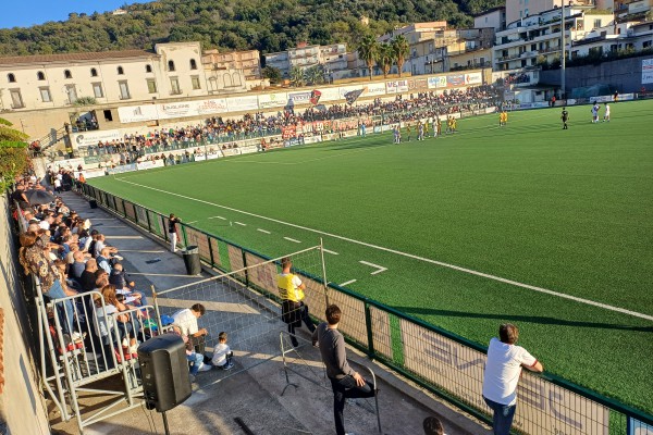 La Palmese blocca l'ambizioso Matera: Peluso riacciuffa i biancazzurri all'extratime