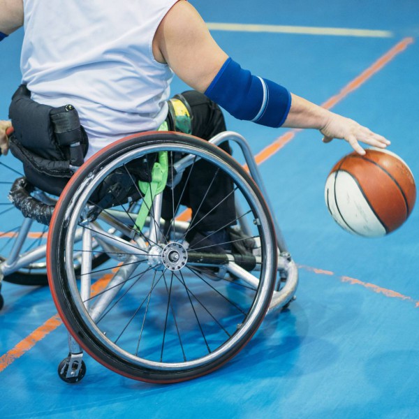 Bando per ausili sportivi gratuiti alle persone con disabilità: aperte le richieste di contributo