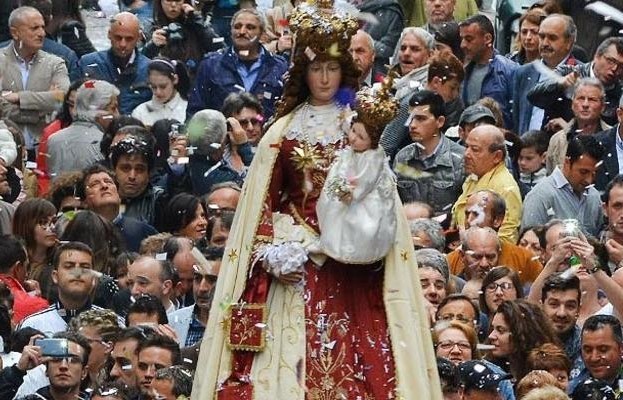 Breviario di cultura popolare: la Madonna delle Galline