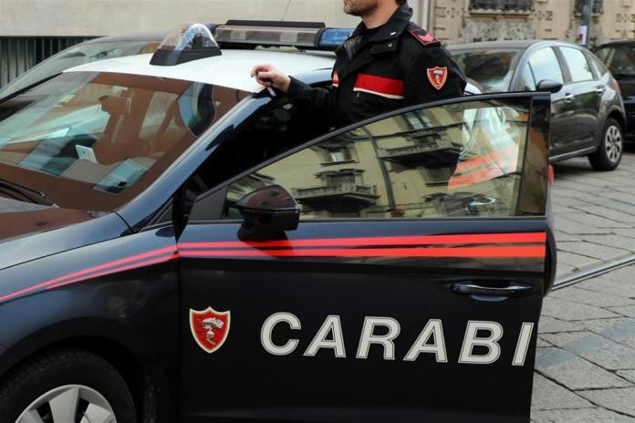 Palma Campania, smaltivano rifiuti tessili in maniera illegale: multate due sartorie