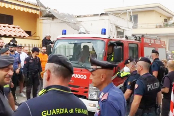 Aggiornamento sul crollo della palazzina a Saviano