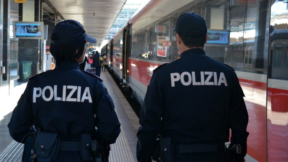 OPERAZIONE “STAZIONI SICURE” DELLA POLIZIA DI STATO NEI PRINCIPALI SCALI FERROVIARI DELLA CAMPANIA