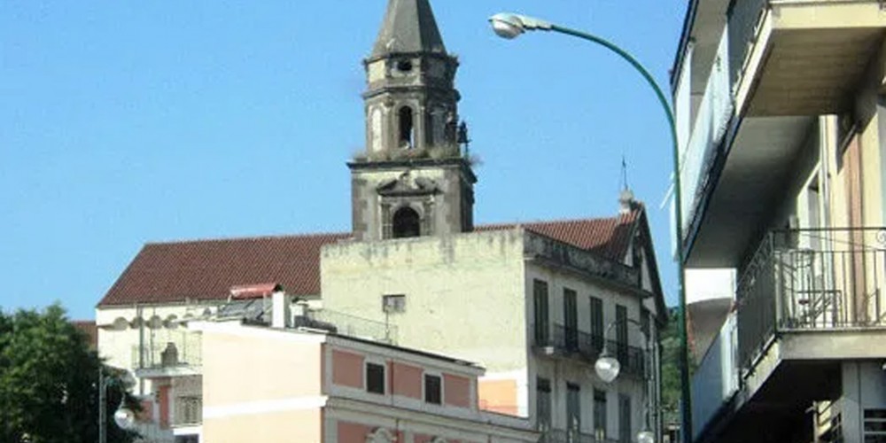 San Paolo Bel Sito, il Covid avanza: il sindaco Barone chiude il cimitero comunale