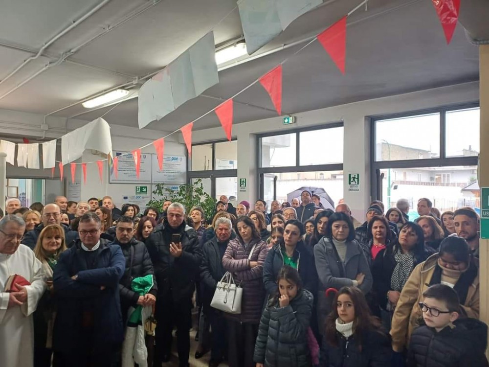 Piazzolla di Nola in festa per il taglio del nastro del nuovo edificio scolastico alla "Mameli"