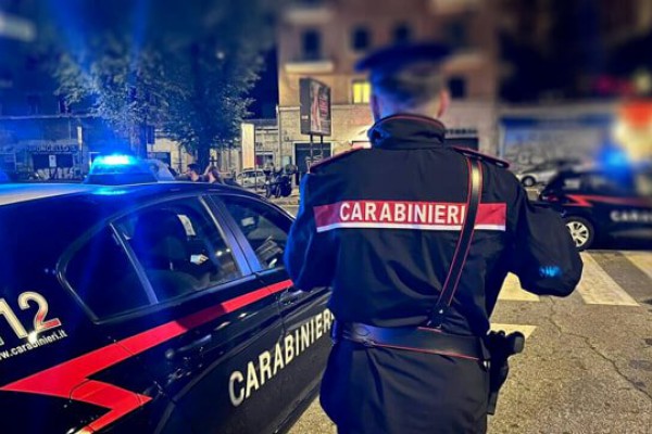 Rapinatori notturni in azione nel vesuviano: i Carabinieri arrestano due stranieri