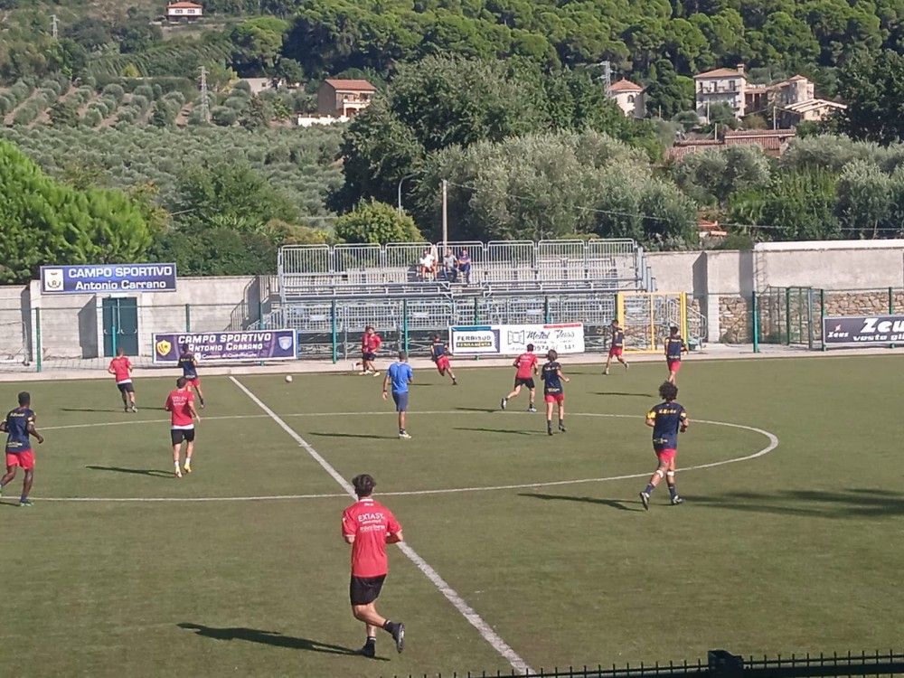 Palmese di scena in Cilento: col Santa Maria un allenamento congiunto 'pirotecnico'