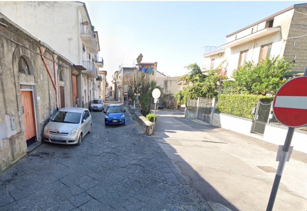 Il Comune di Palma Campania progetta un’area di parcheggio lungo via Croce