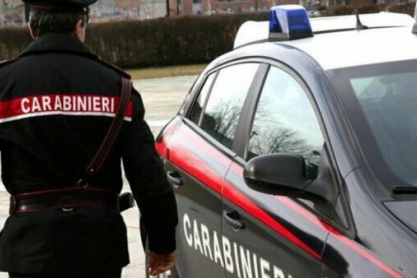 Carabinieri sventano furto nel cantiere scolastico. 19enne in manette